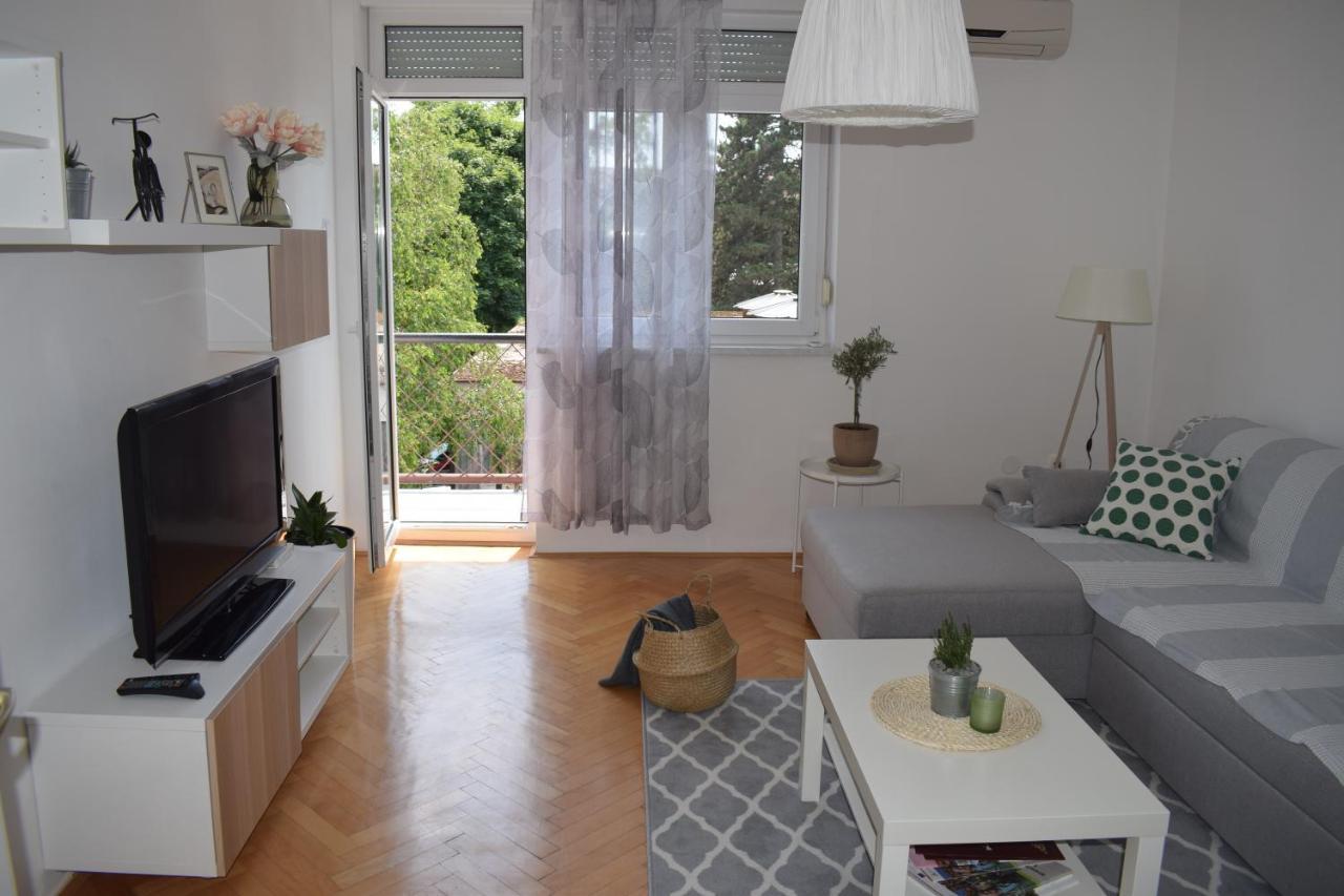 Apartman Bel Varaždin Buitenkant foto