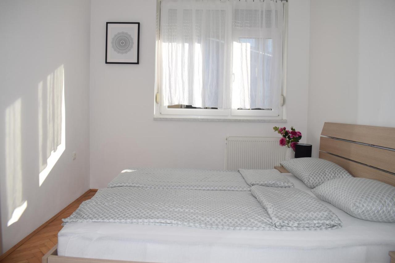 Apartman Bel Varaždin Buitenkant foto
