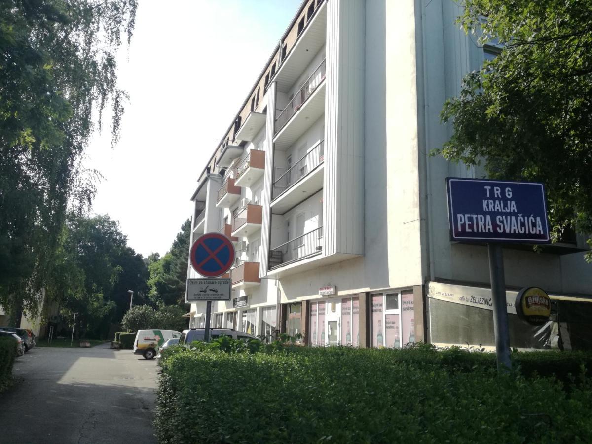 Apartman Bel Varaždin Buitenkant foto
